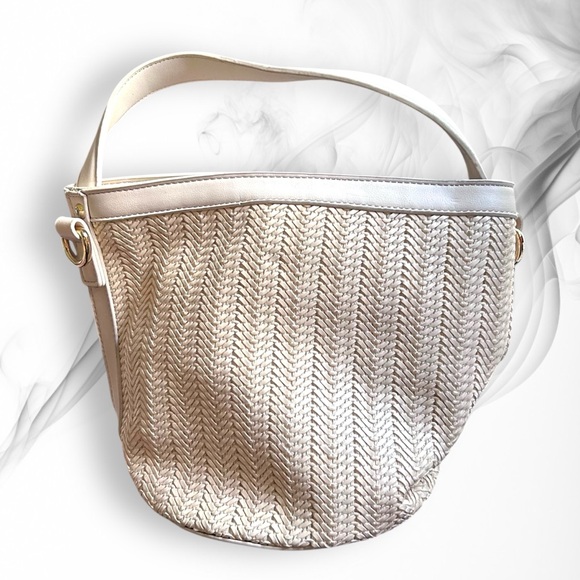 Sole Society Handbags - Sole Society Purse Cream Crossbody Chevron Woven Convertible Nordstrom NWT